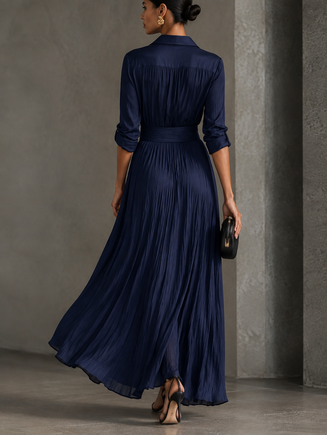 GABRIELLA | Élégante robe chemise maxi bleu marine nouée